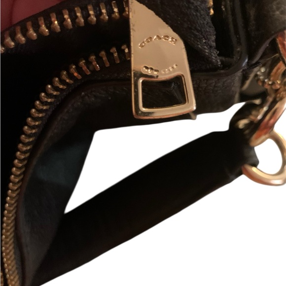 Coach Bag - Picture 7 of 11